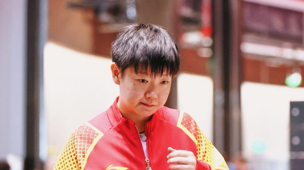 包含莎拉波娃重返赛场，爆冷首场状态出色，老鹰观众沸腾！的词条