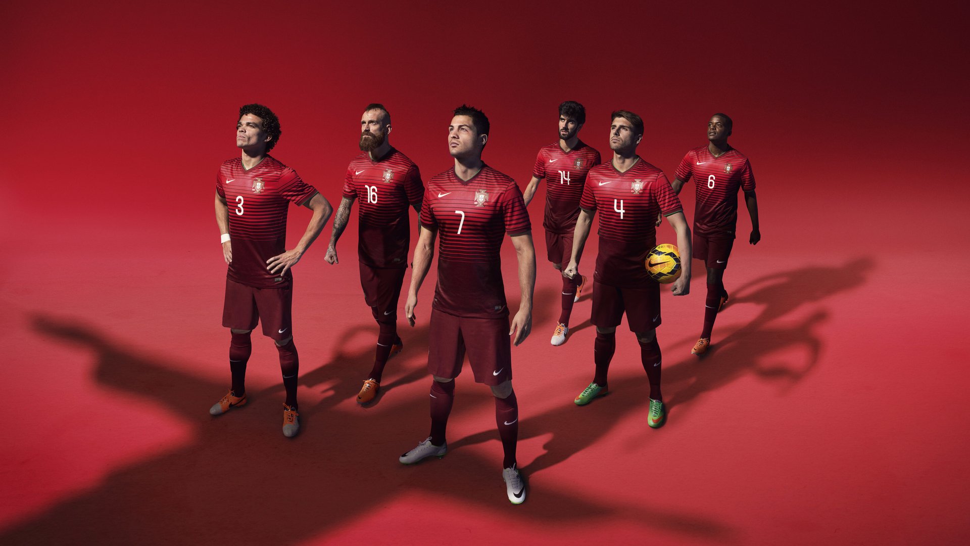 关于明晨欧冠焦点战！莱比锡迎战俄克拉荷马城雷霆，险胜或上演的信息